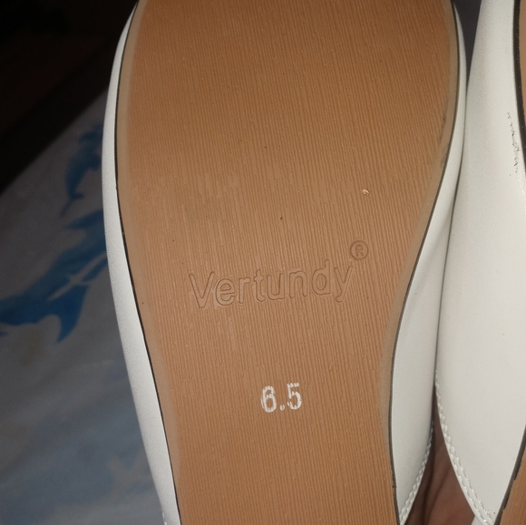 Vertundy Women's Mules Low Heel Flats Leather Slip On Backless Sandals For women - Picture 7 of 7